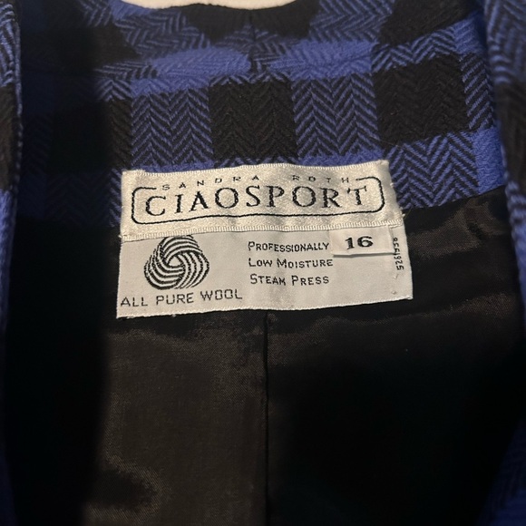 Neiman Marcus Wool plaid
Womens Blazer Sz 16 - Picture 3 of 6